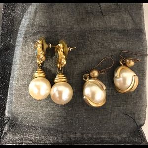 Pearl Earrings-gold tone- one pair with blue stone